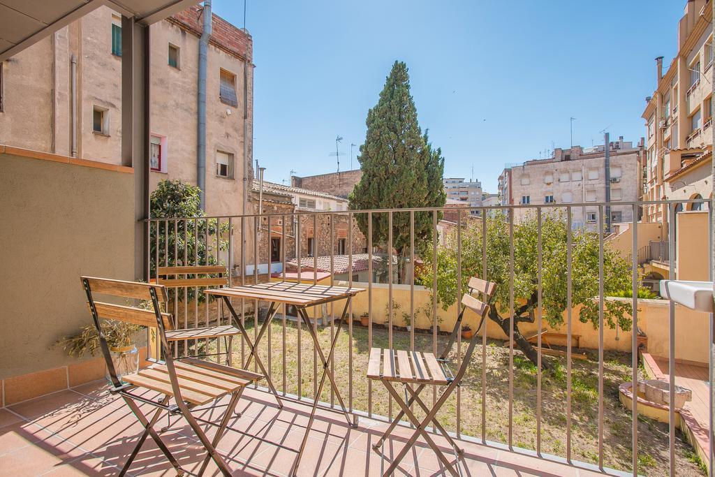 Flateli - Plaça Catalunya 22 Girona Dış mekan fotoğraf