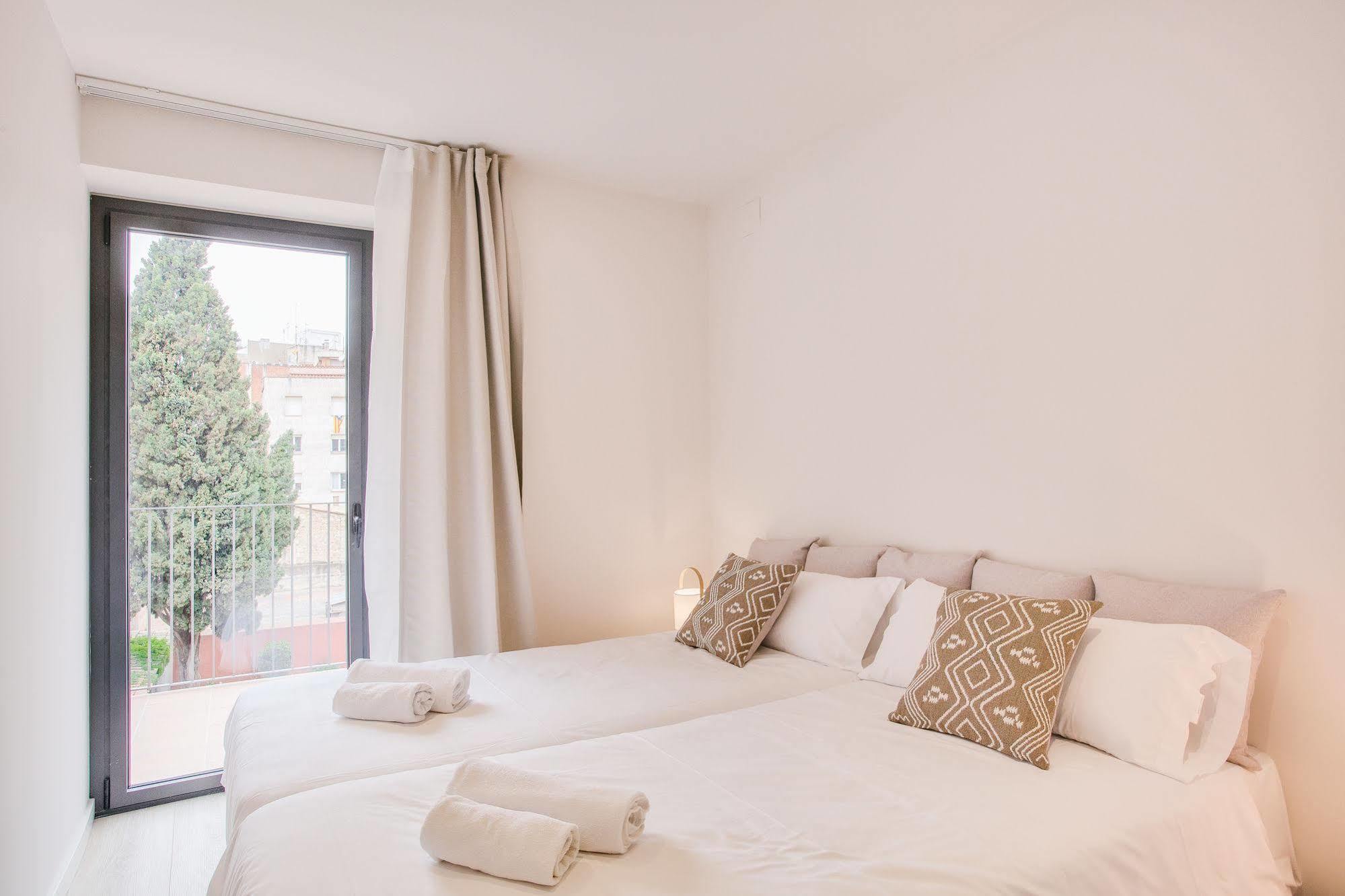 Flateli - Plaça Catalunya 22 Girona Dış mekan fotoğraf