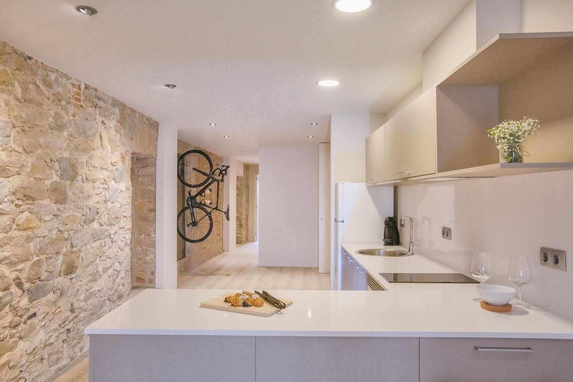Flateli - Plaça Catalunya 22 Girona Dış mekan fotoğraf